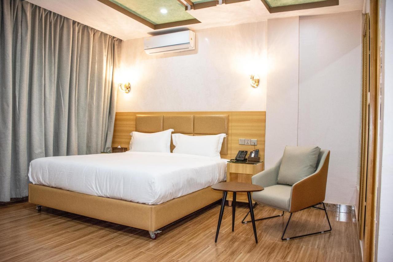 Sami Hotel Ouagadougou Eksteriør billede